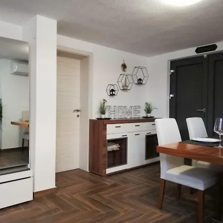 Sara Apartment